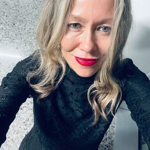 Meet your Posher, Natasha